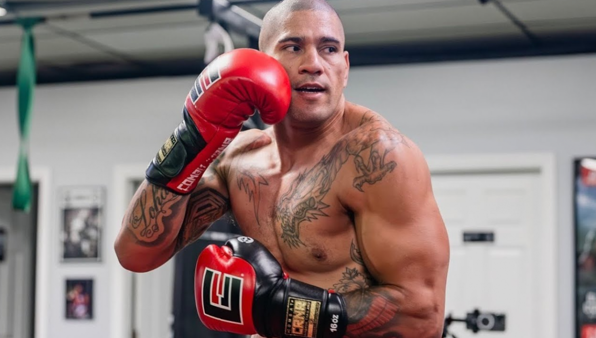 Alex Pereira heavyweight