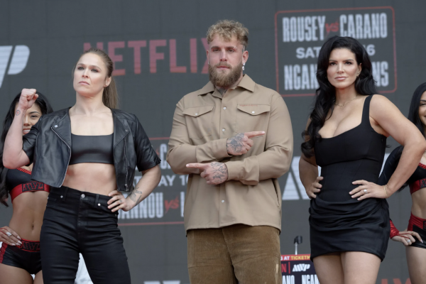 Ronda Rousey vs Gina Carano