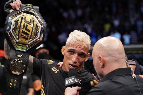 Charles Oliveira new UFC contract