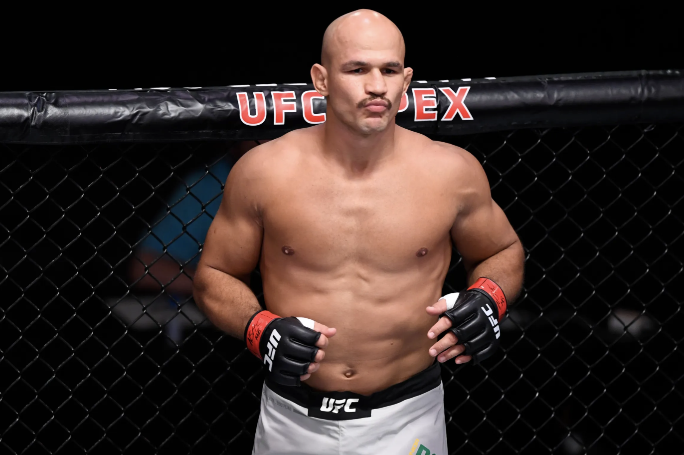 junior dos santos