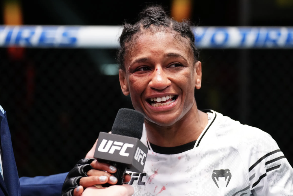 Ángela Hill ufc