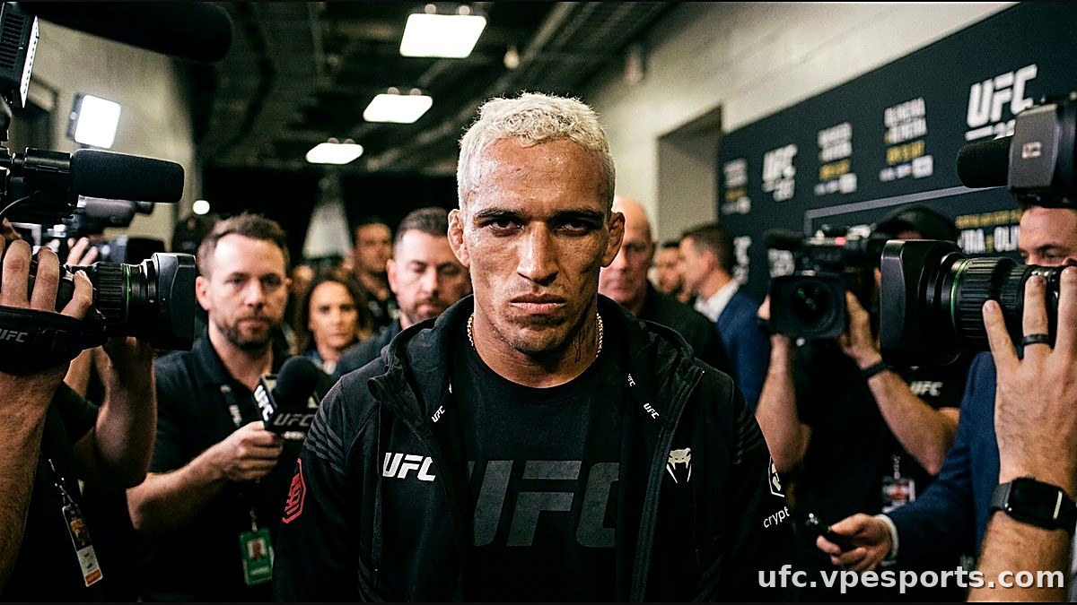 Charles Oliveira UFC