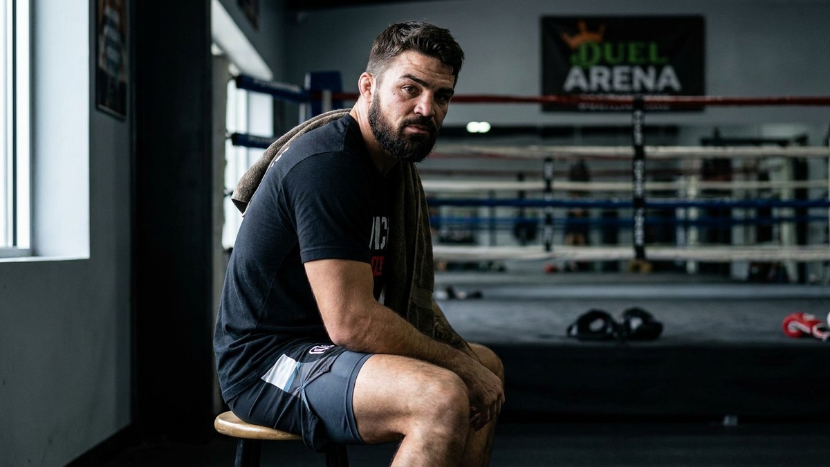 مایک پری - مایک پری جزئیات وضعیت کاهش دستمزد UFC را شرح می‌دهد