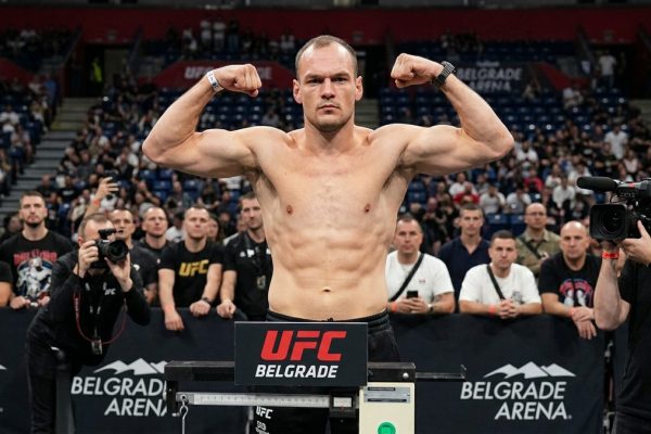 Uros Medik UFC Belqrad çəki ölçmələrinə rəhbərlik edir