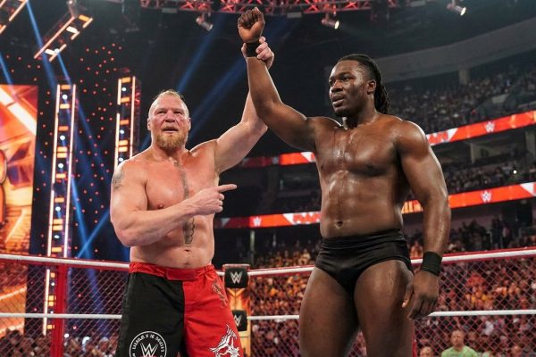 Brock Lesnar lascia intendere un possibile ritiro dalla WWE.