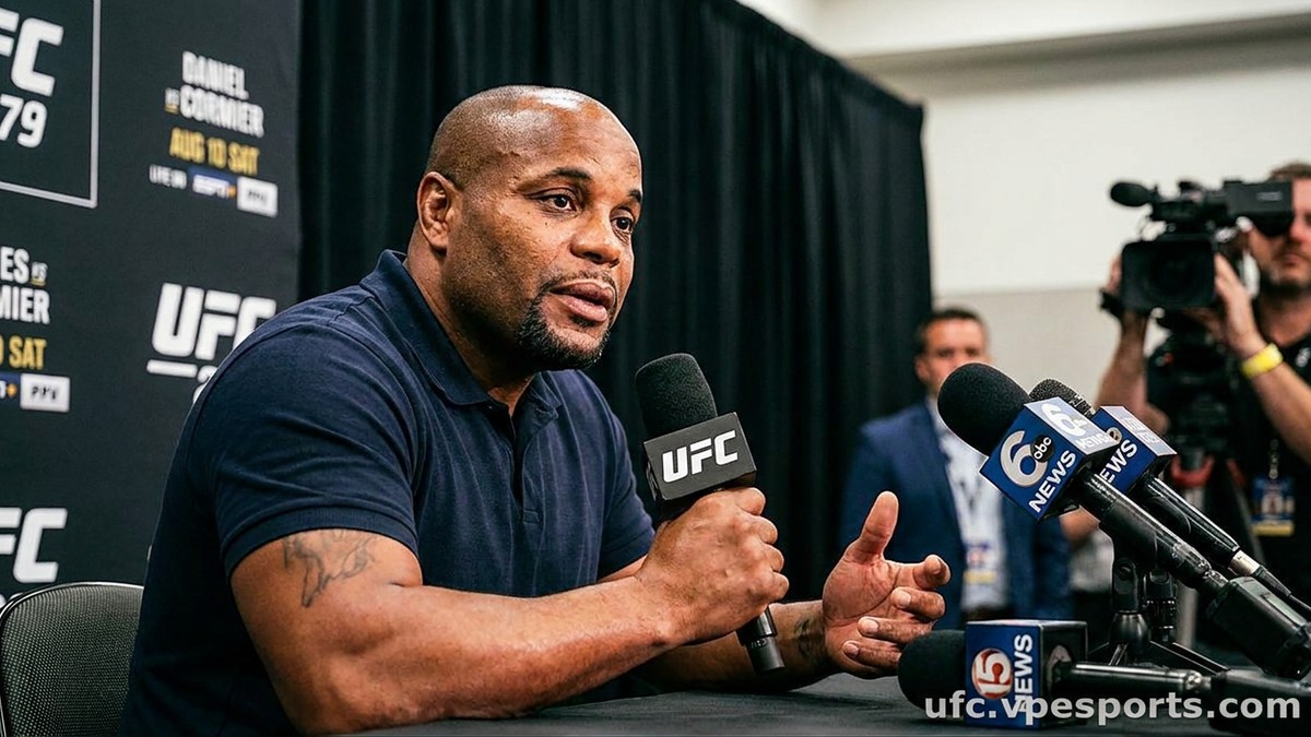 Daniel Cormier — Daniel Cormier o stratach Jona Jonesa
