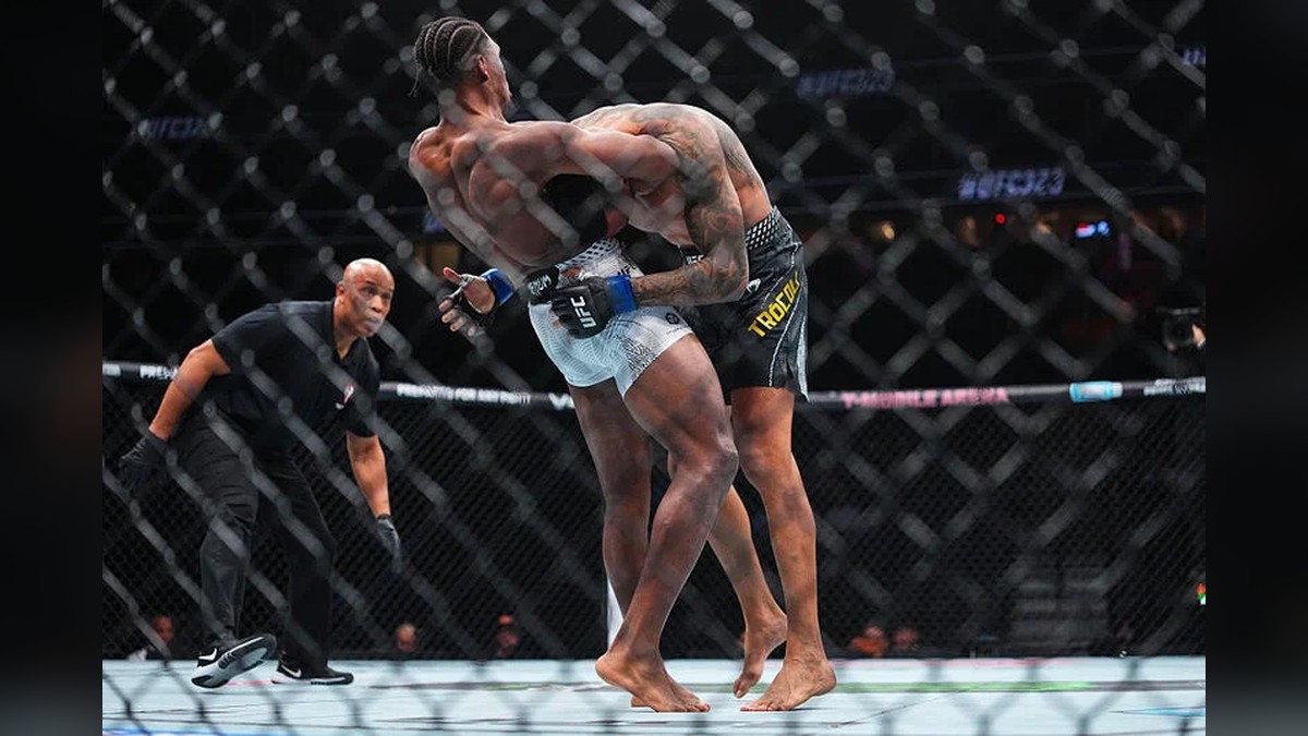 Mansur Abdul-Malik — Mansur Abdul-Malik Embraces a New Approach