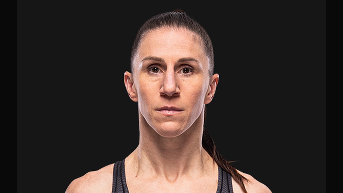 Jamey-Lyn Horth