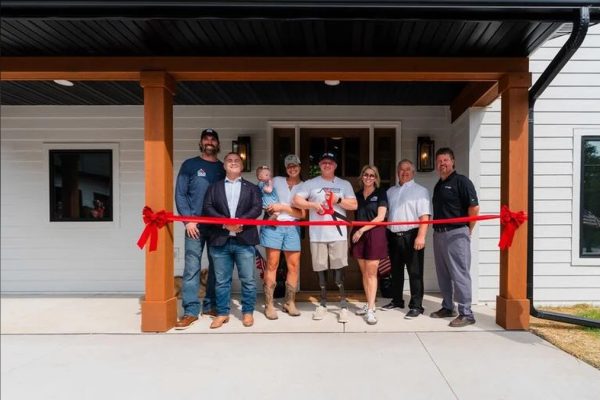 Jared Allen Homes — UFC, Jared Allen Homes Continue Veteran Work